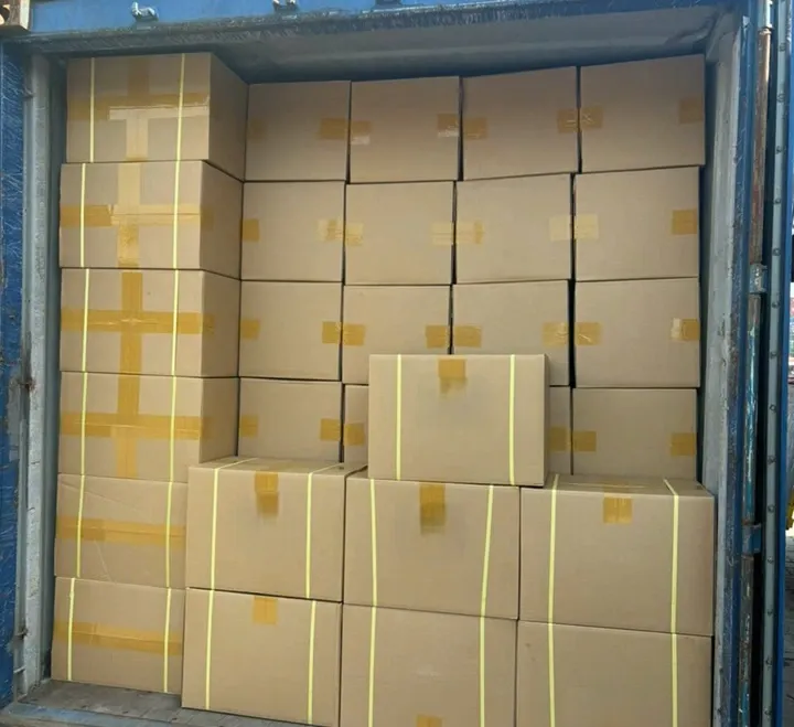 wscafe instant coffee in a container.webp